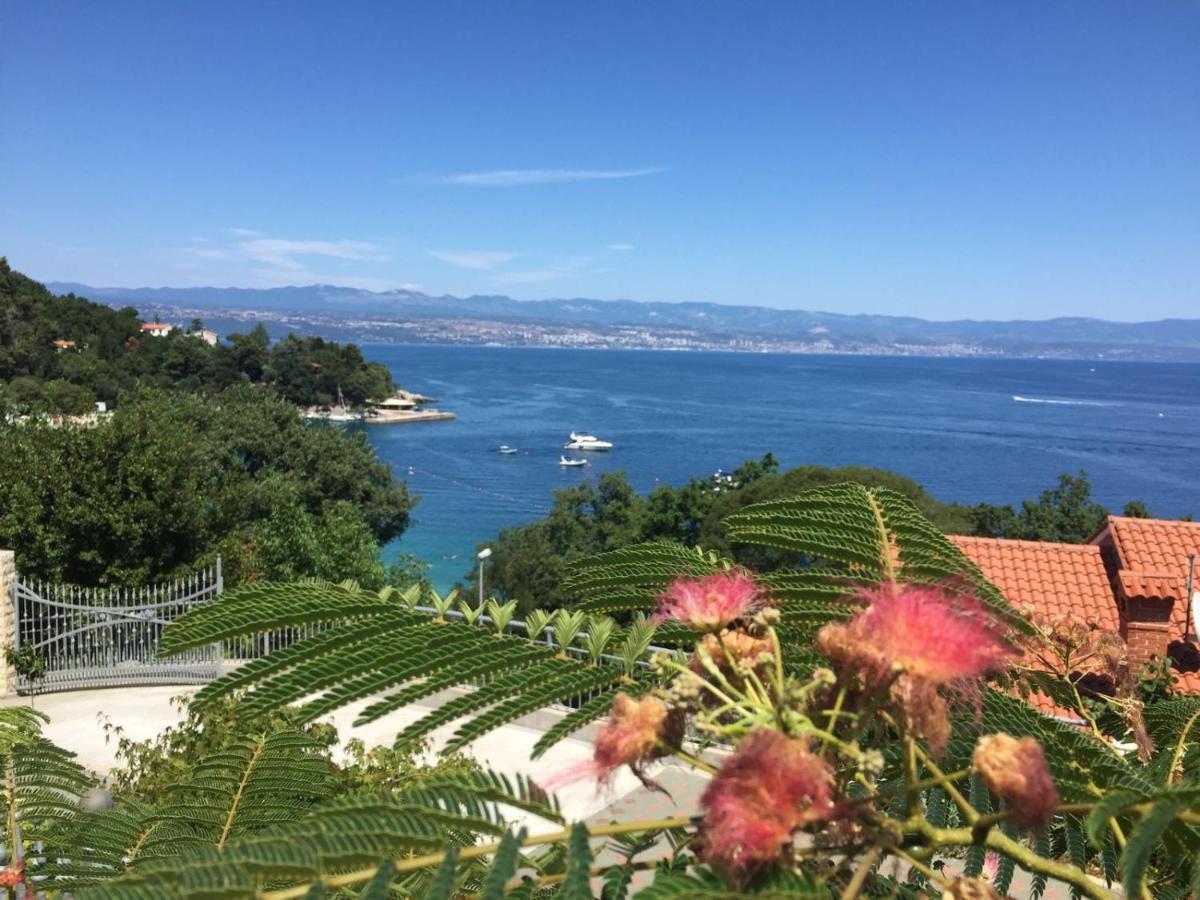 Villa Sabine Apartment Losinj Medveja Buitenkant foto