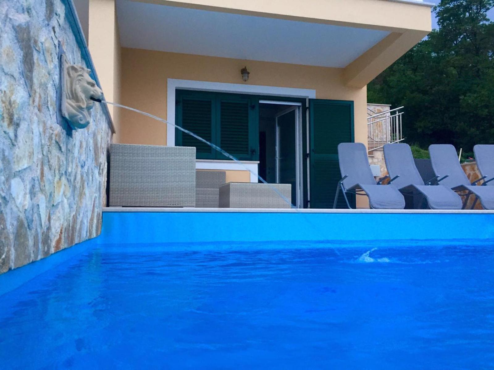 Villa Sabine Apartment Losinj Medveja Buitenkant foto